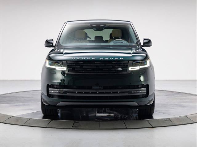 New 2026 Land Rover Range Rover Long Wheelbase SE AWD/4WD image 8