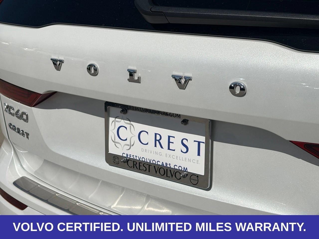Certified 2026 Volvo XC60 B5 Ultra AWD/4WD image 8