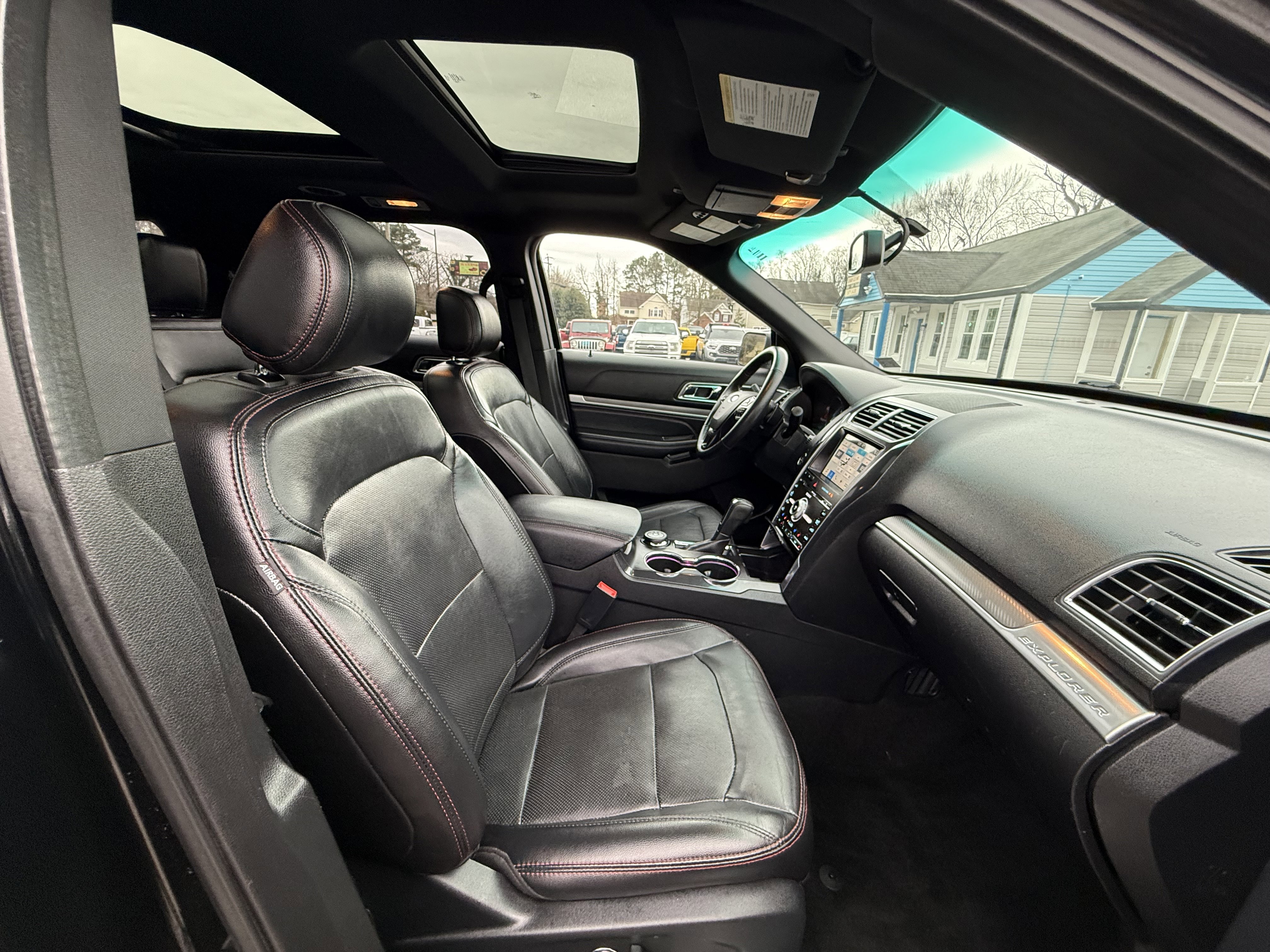 Used 2017 Ford Explorer Sport w/ Equipment Group 401A image 19