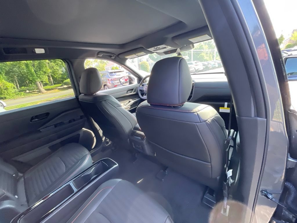 New 2026 Nissan Pathfinder Rock Creek w/ Rock Creek Premium Package AWD/4WD image 19