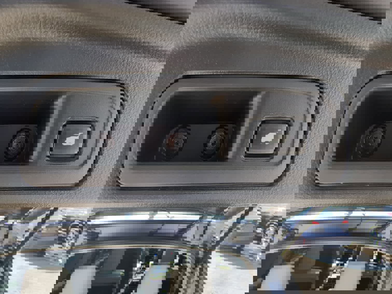 Used 2019 Honda Pilot Elite image 40