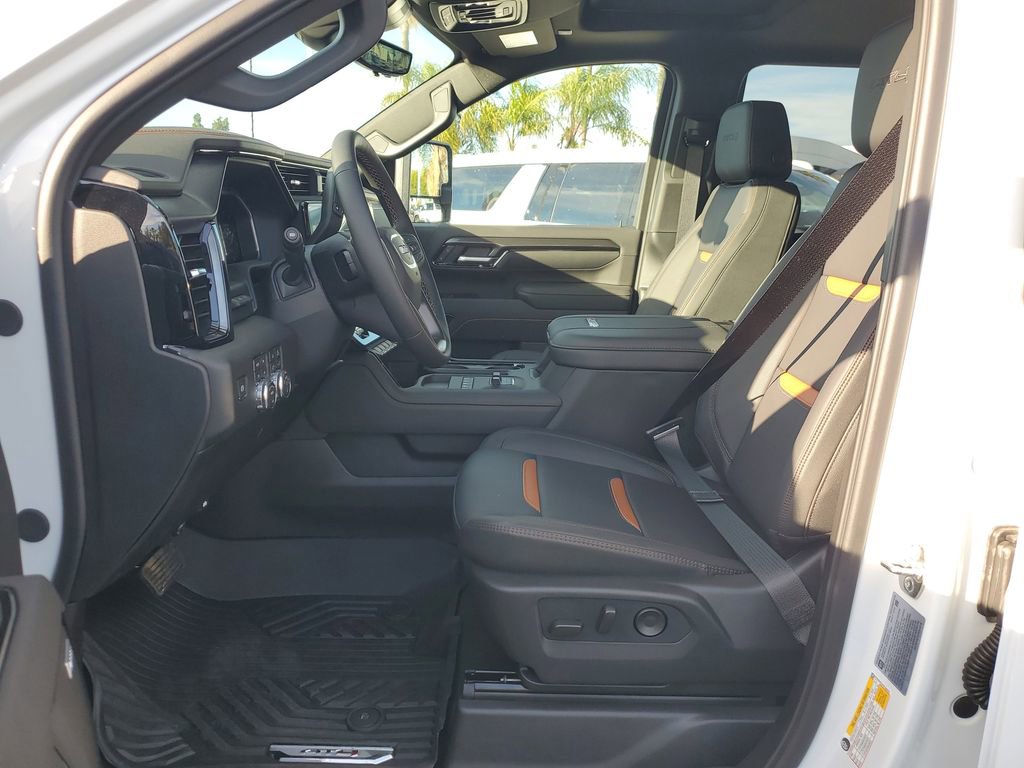 New 2026 GMC Sierra 3500 AT4 w/ AT4 Premium Plus Package image 12
