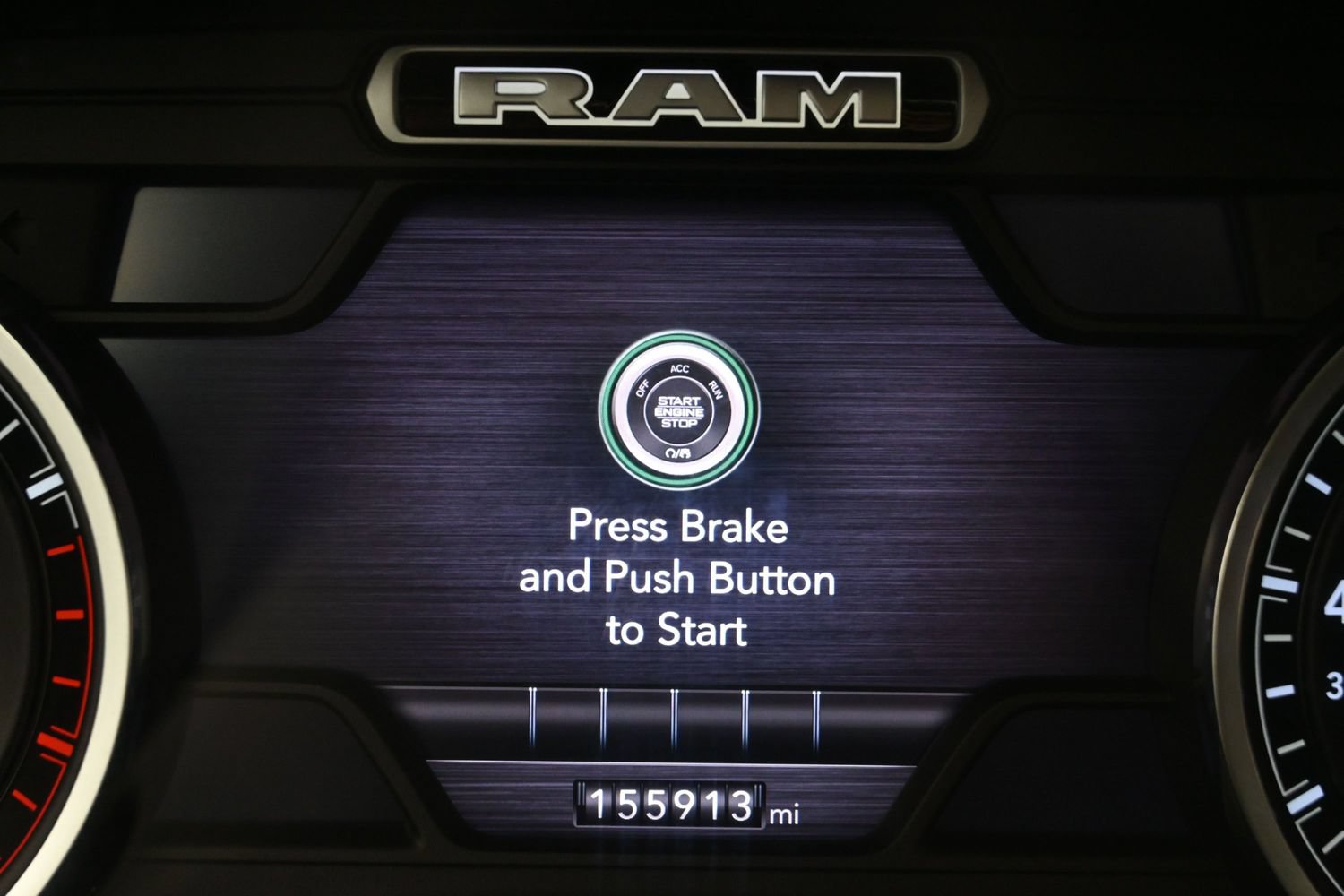 Used 2019 RAM 2500 Laramie AWD/4WD image 16
