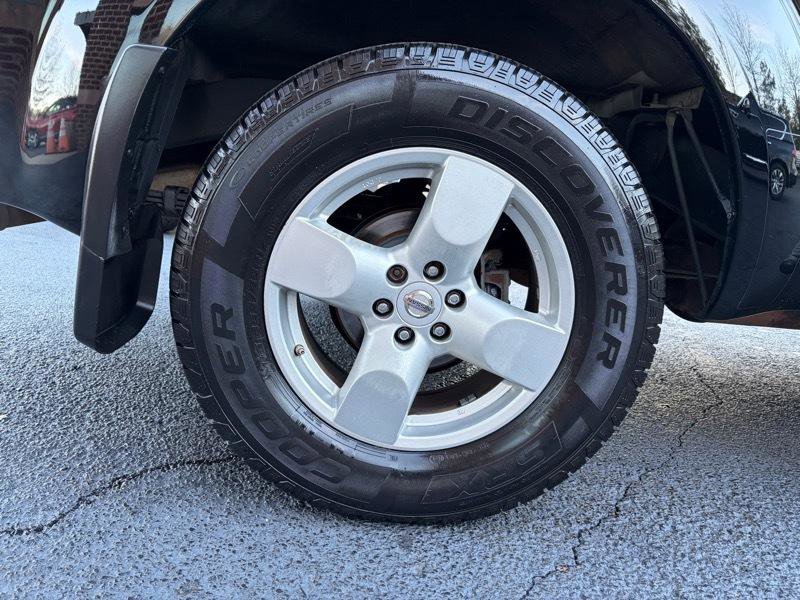 Used 2007 Nissan Frontier LE w/ Rockford Fosgate Pkg RWD image 15