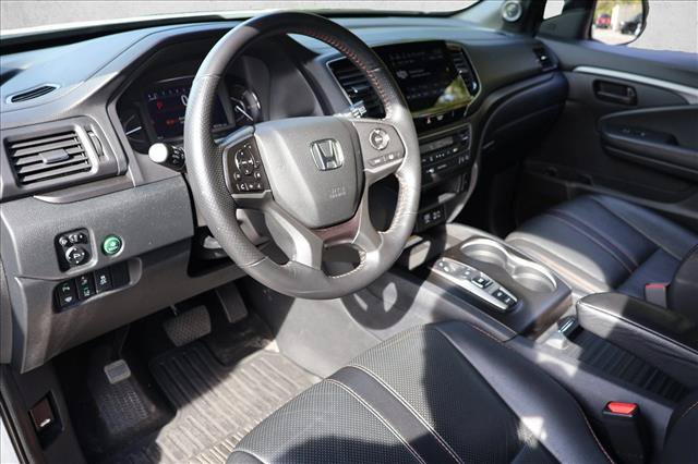 Used 2023 Honda Passport TrailSport image 12