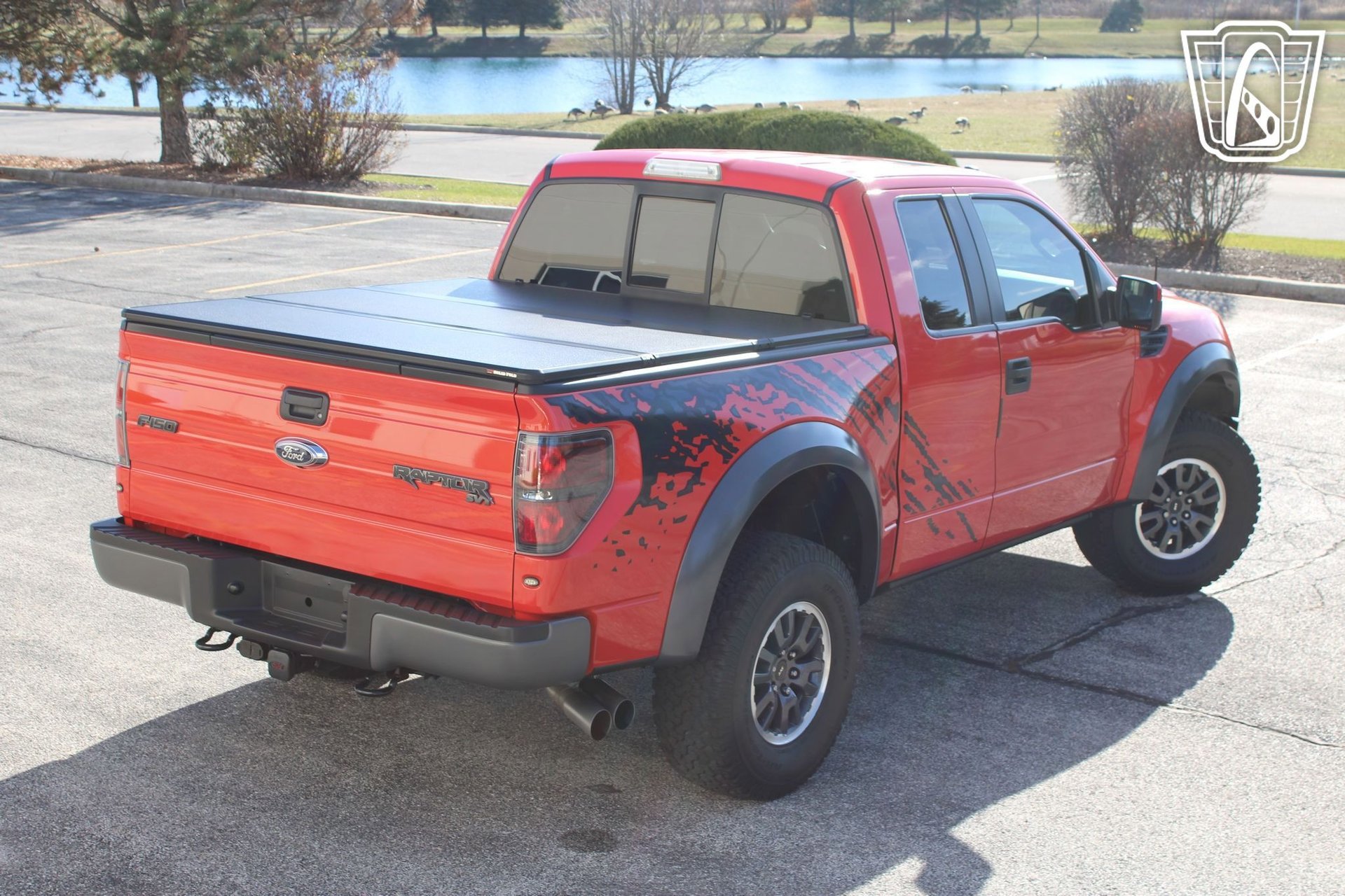 Used 2010 Ford F150 Raptor image 14