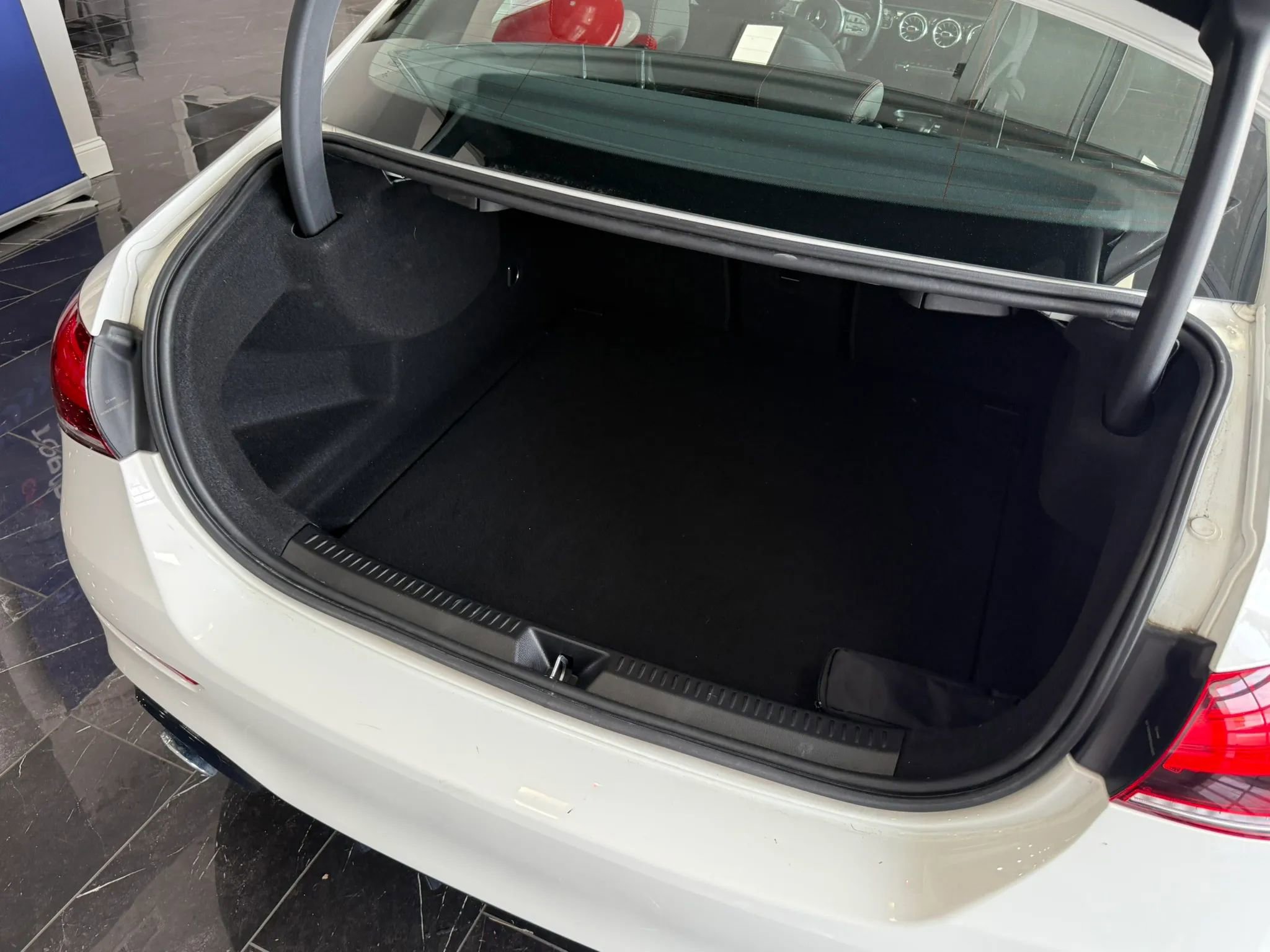 Used 2021 Mercedes-Benz A 35 AMG 4MATIC image 31