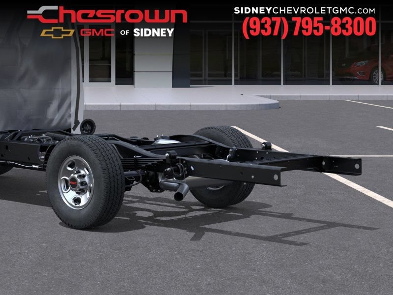 New 2025 GMC Savana 3500 w/ Power Convenience Package RWD image 11