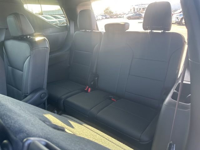New 2026 Chevrolet Traverse LT w/ Driver Confidence Package FWD image 29