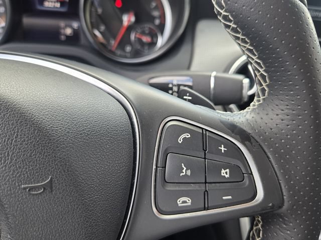 Used 2018 Mercedes-Benz CLA 250 image 24