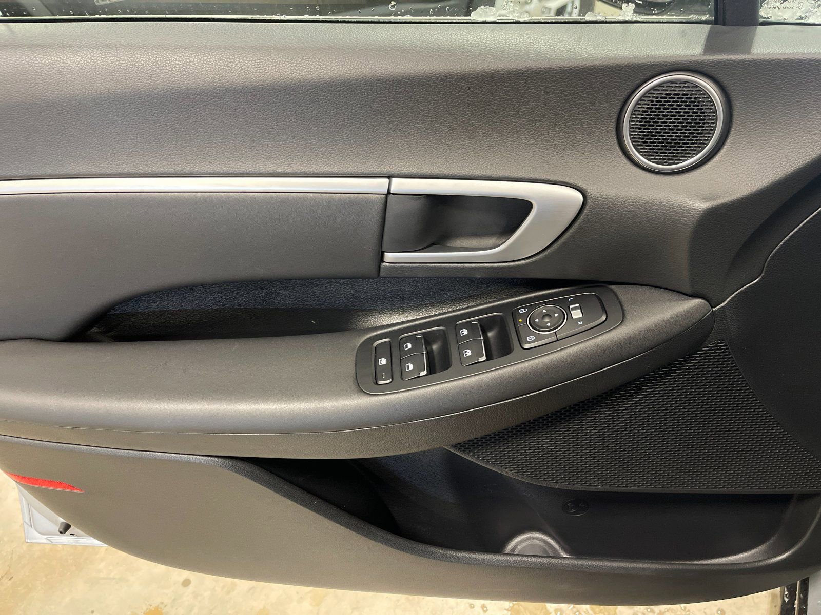 Used 2025 Hyundai Sonata SEL image 12