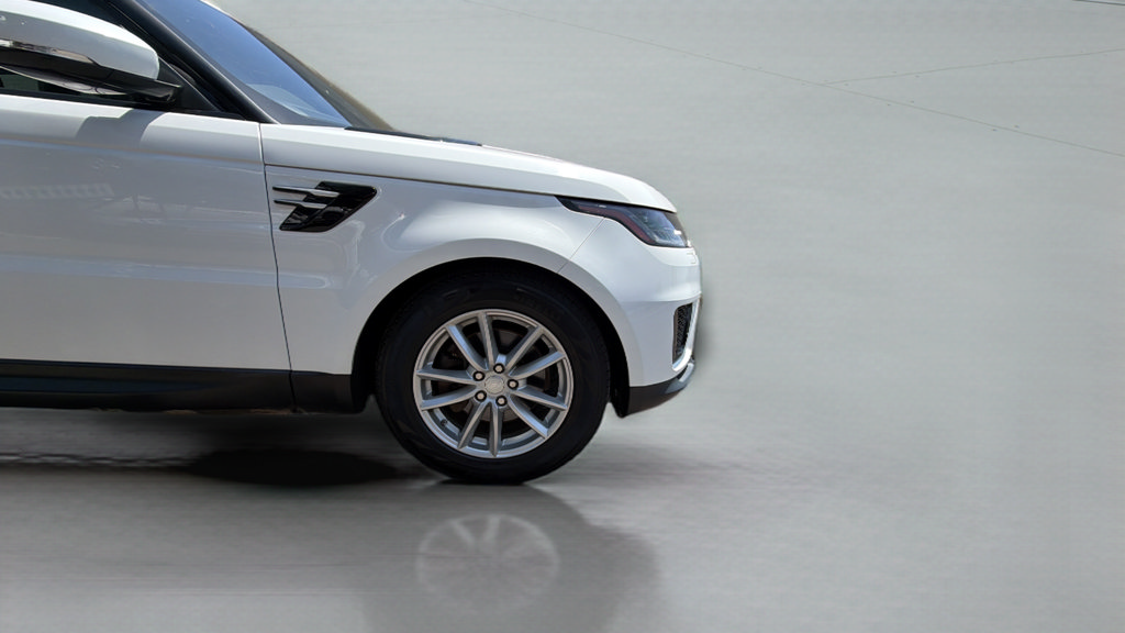 Used 2018 Land Rover Range Rover Sport SE AWD/4WD image 14