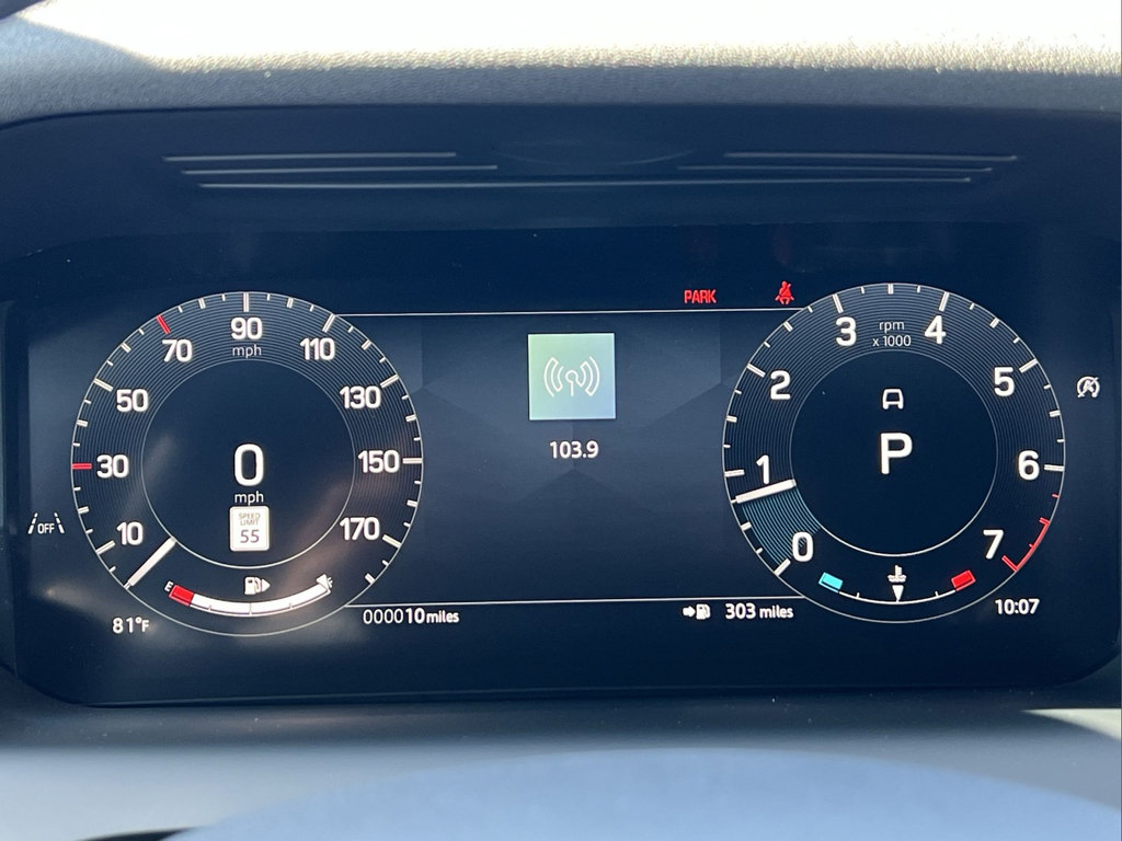 Used 2025 Land Rover Discovery Sport S AWD/4WD image 28