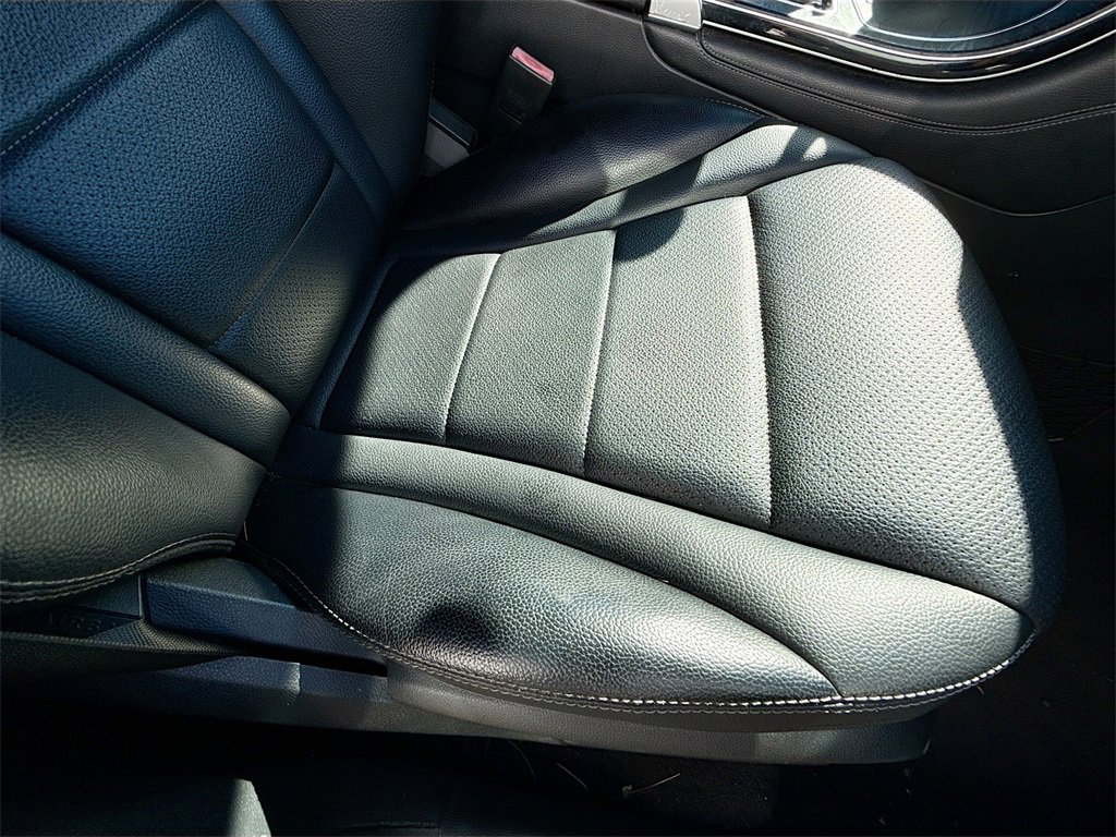 Used 2017 Mercedes-Benz GLC 300 w/ Premium 1 Package image 29