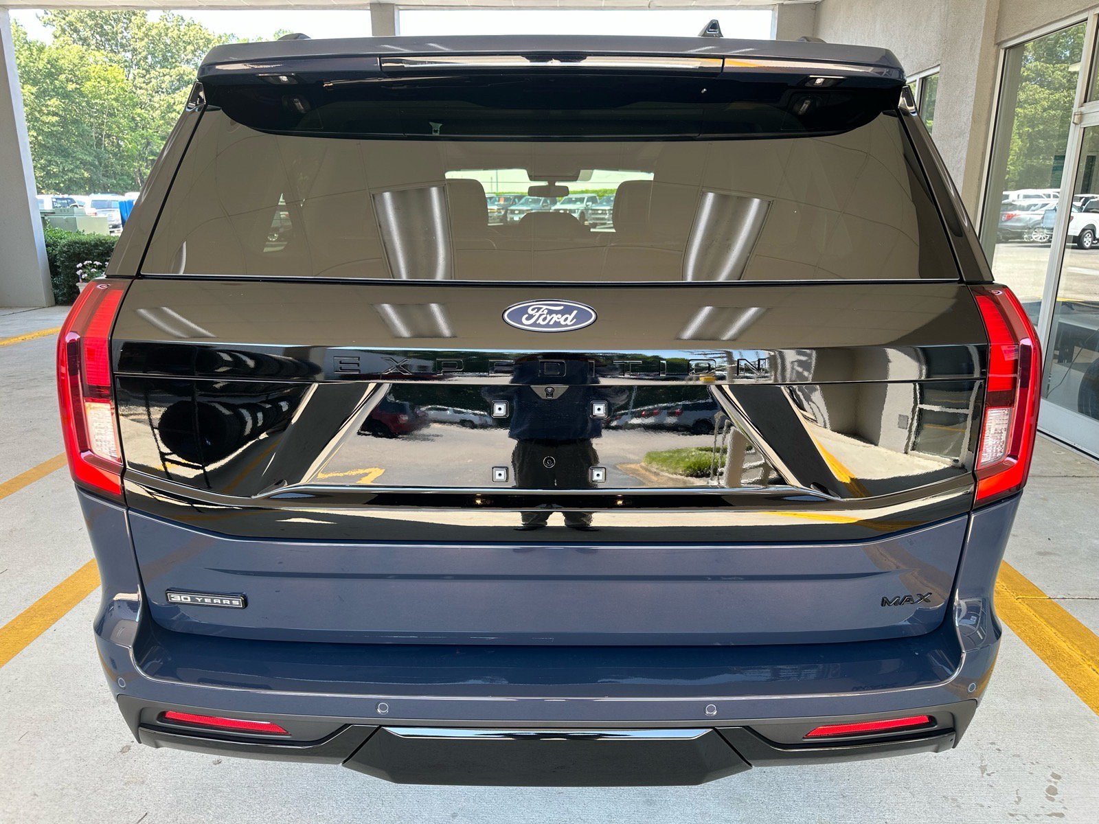New 2027 Ford Expedition Max Platinum AWD/4WD image 11