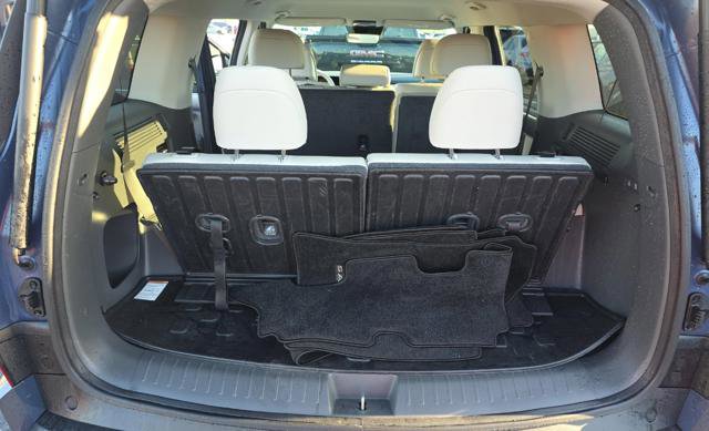 Used 2025 Hyundai Santa Fe SEL FWD image 18