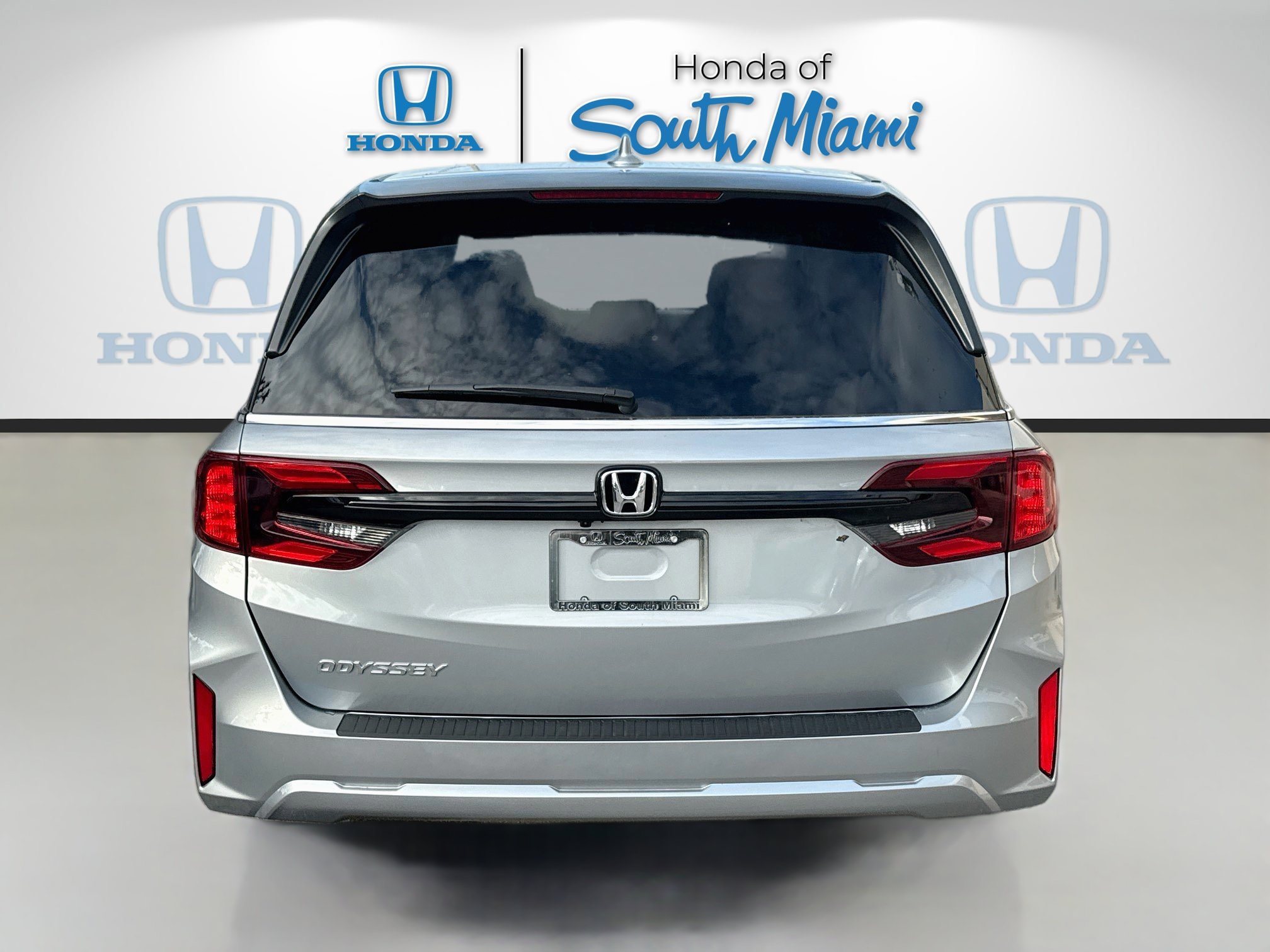 Certified 2026 Honda Odyssey EX-L image 6