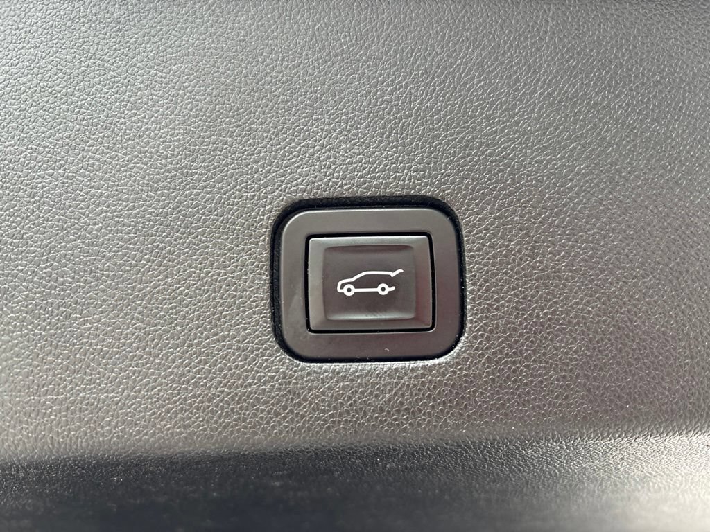 Used 2020 Cadillac XT6 Premium Luxury FWD image 13