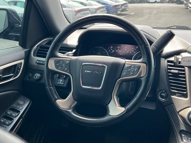 Used 2020 GMC Yukon XL Denali w/ Open Road Package AWD/4WD image 12