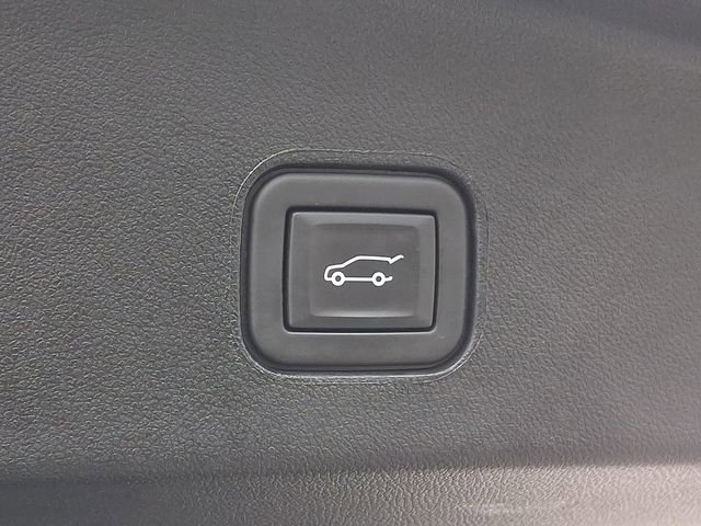 Used 2024 Cadillac Lyriq Luxury image 34