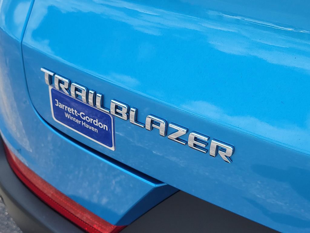 Used 2025 Chevrolet TrailBlazer ACTIV w/ Convenience Package FWD image 6