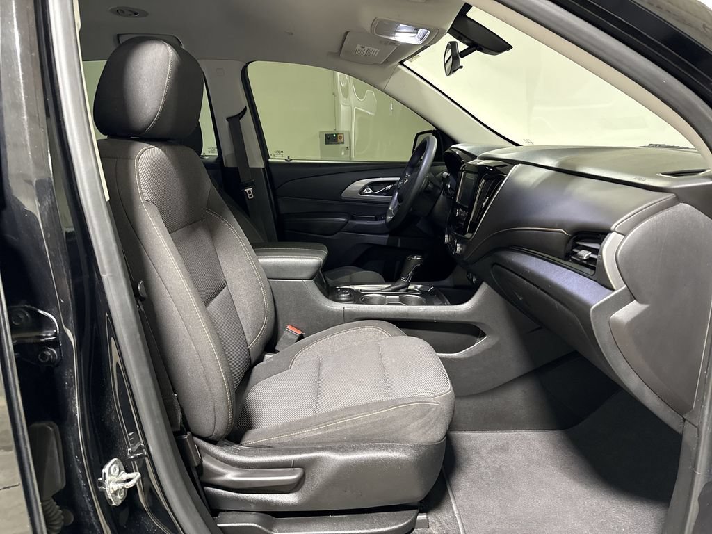 Used 2019 Chevrolet Traverse LS FWD image 22