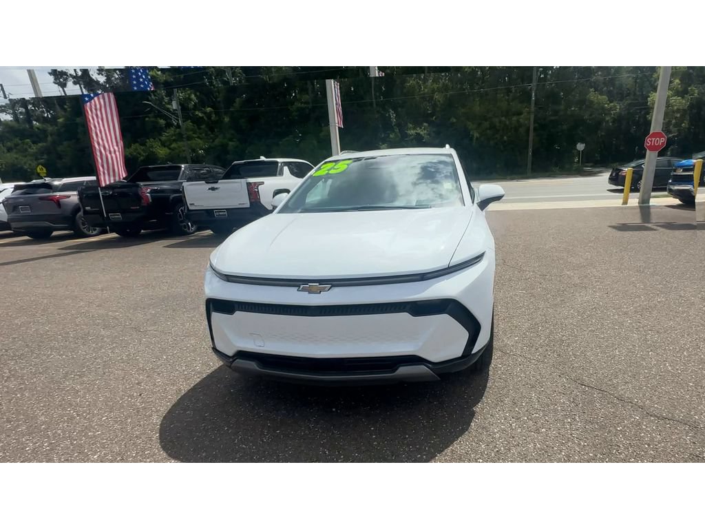 Used 2025 Chevrolet Equinox EV LT AWD/4WD image 7