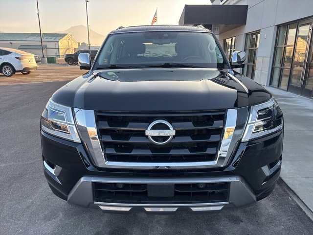 Used 2022 Nissan Armada Platinum w/ Captain's Chairs Package image 2