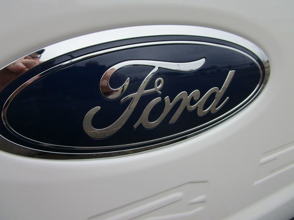 Used 2026 Ford F250 Lariat w/ Chrome Package image 12