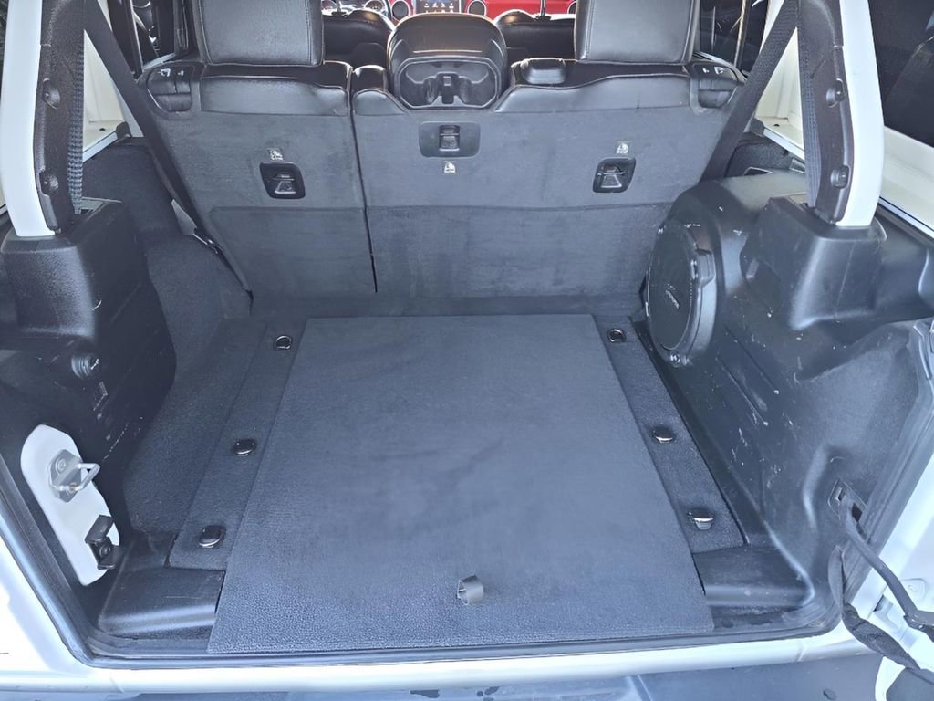 Used 2020 Jeep Wrangler Unlimited Rubicon AWD/4WD image 31