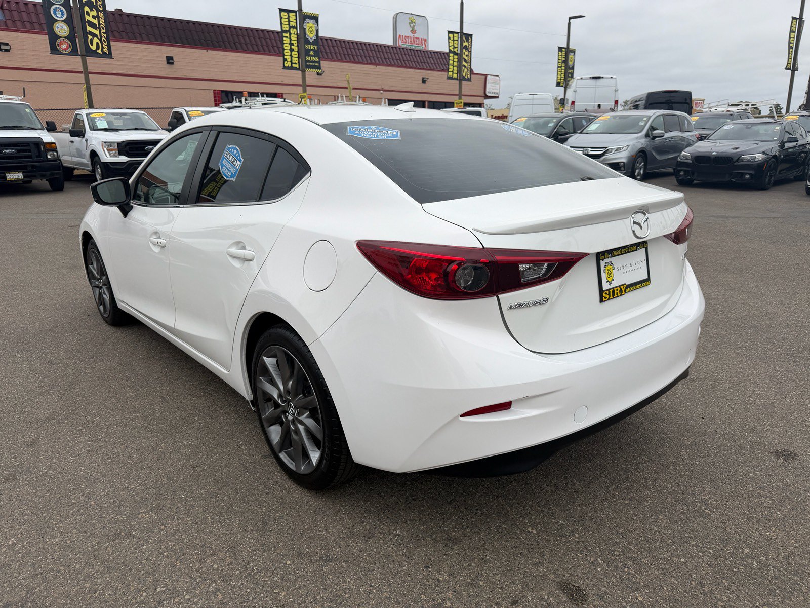 Used 2018 MAZDA MAZDA3 Grand Touring FWD image 5