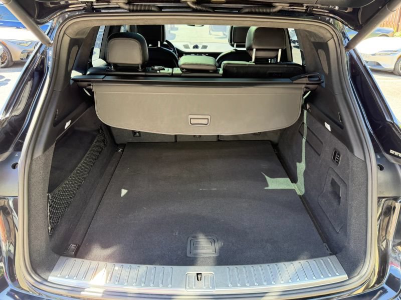 Used 2019 Porsche Cayenne Turbo AWD/4WD image 38