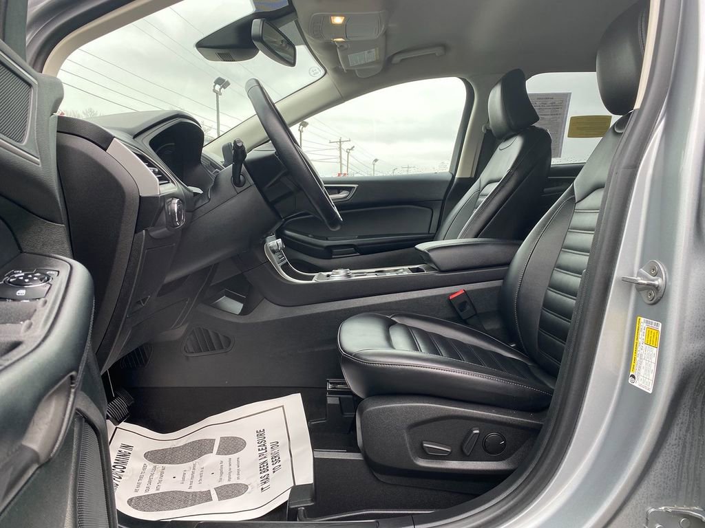 Used 2023 Ford Edge SEL image 12