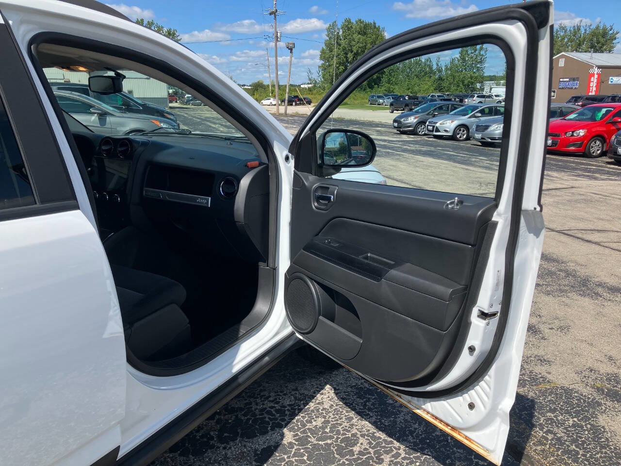 Used 2016 Jeep Compass Sport w/ Power Value Group image 13