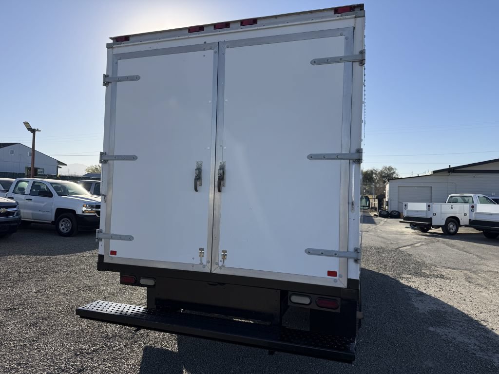 Used 2013 Ford E-450 and Econoline 450 Super Duty RWD image 7