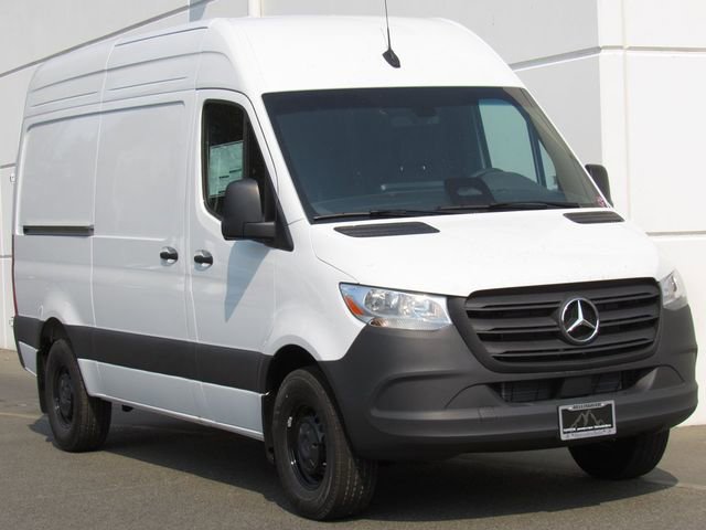 New 2025 Mercedes-Benz Sprinter 2500 image 2