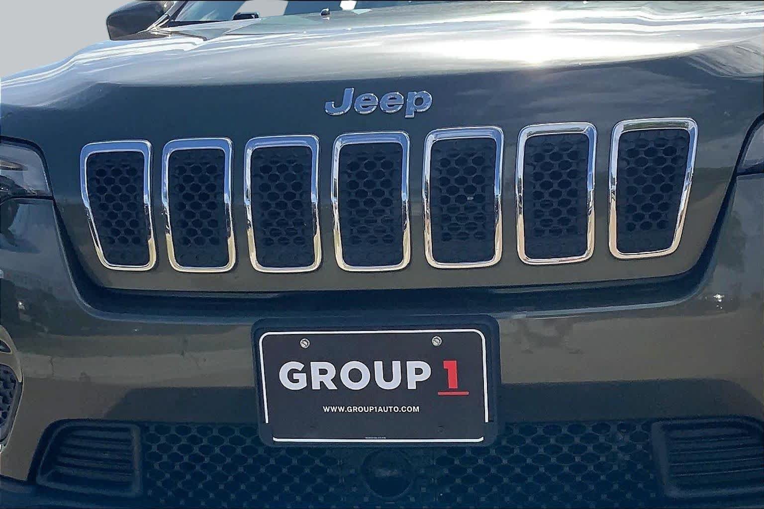 Used 2021 Jeep Cherokee Latitude FWD image 30