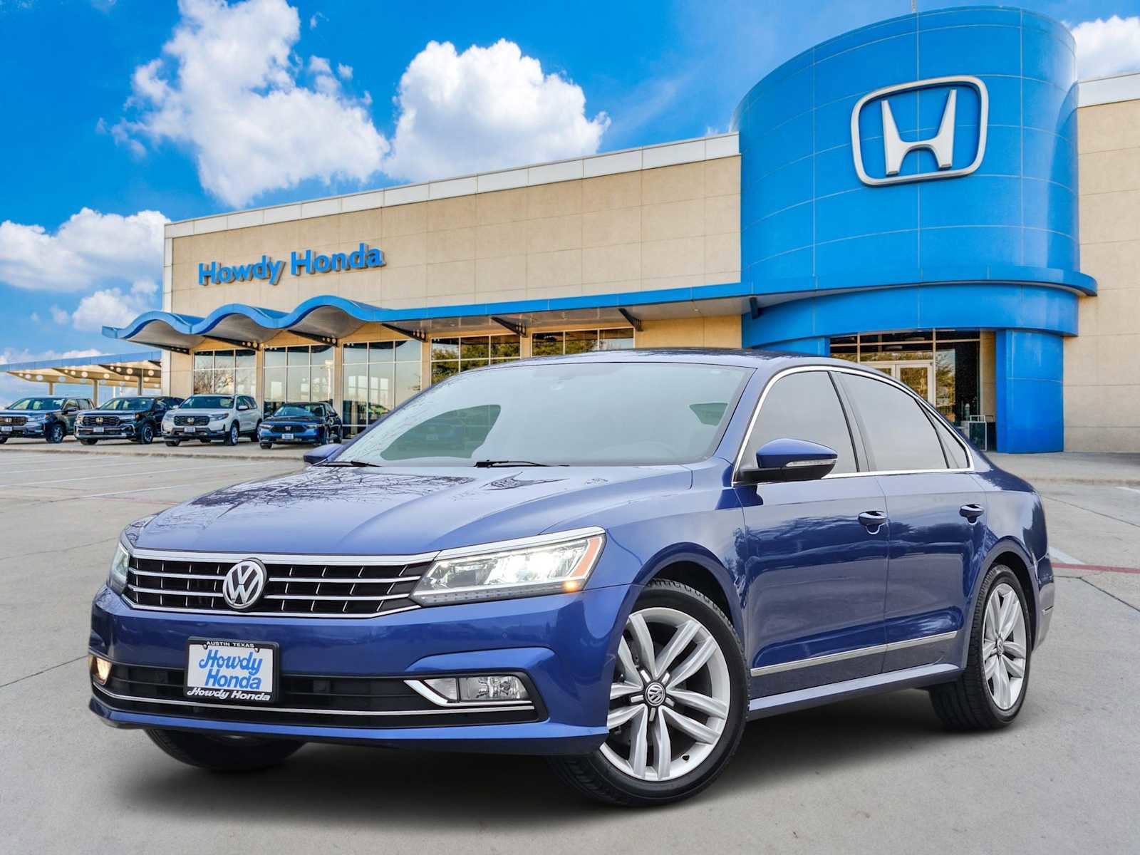 Used 2017 Volkswagen Passat 1.8T SE image 1