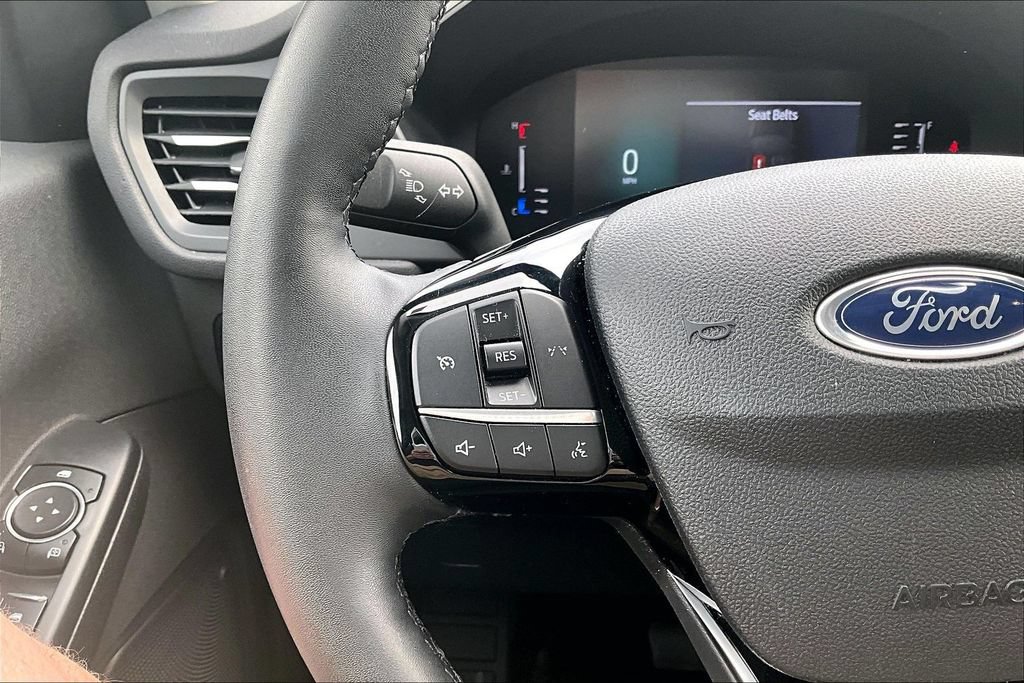 Used 2023 Ford Escape Active AWD/4WD image 19