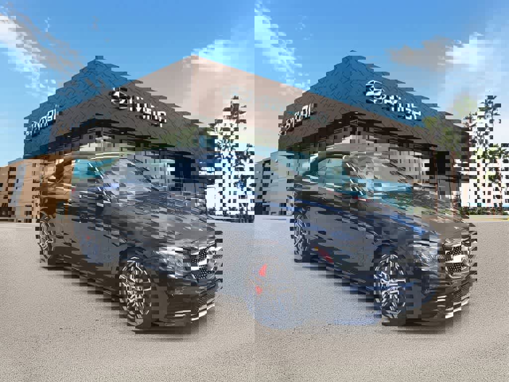 Used 2018 Mercedes-Benz E 400 E 400 image 4