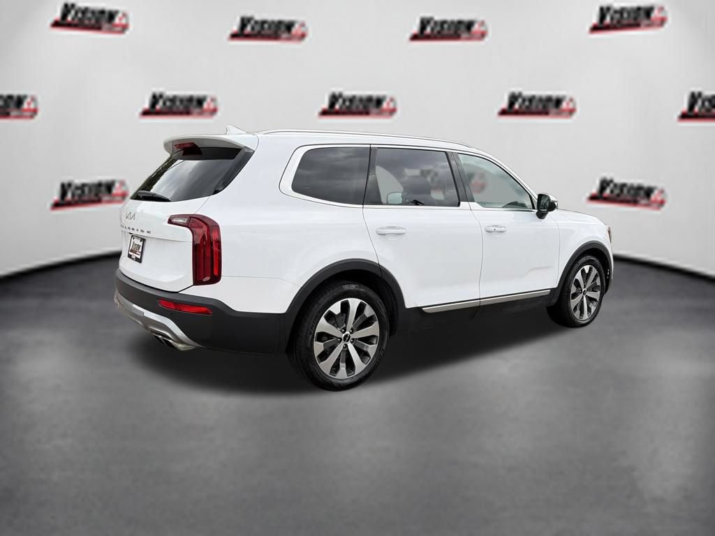 Used 2022 Kia Telluride S AWD/4WD image 5
