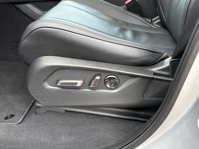 Certified 2026 Acura MDX w/ Technology Package AWD/4WD image 12