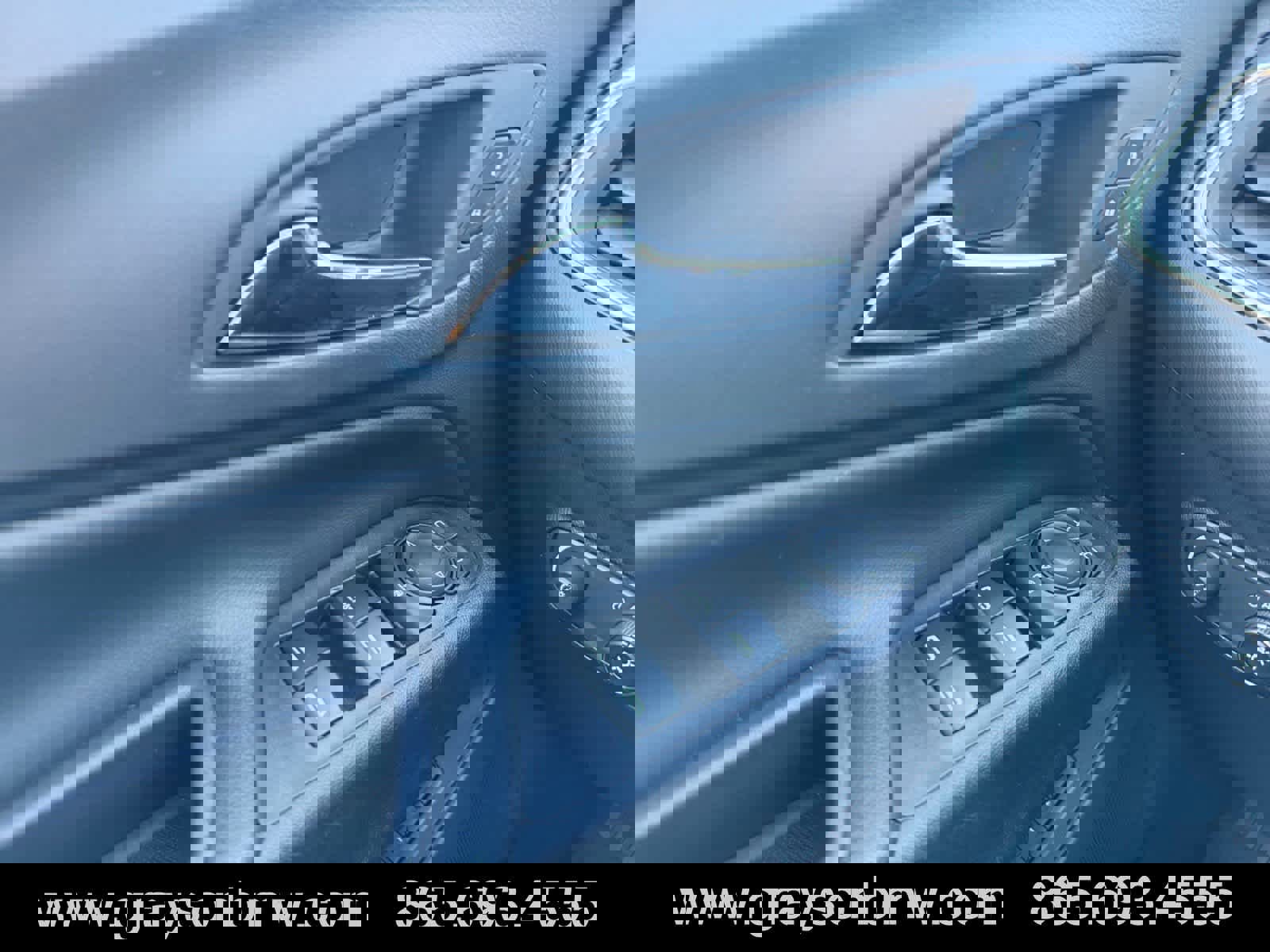 Used 2020 Chevrolet Equinox Premier image 20