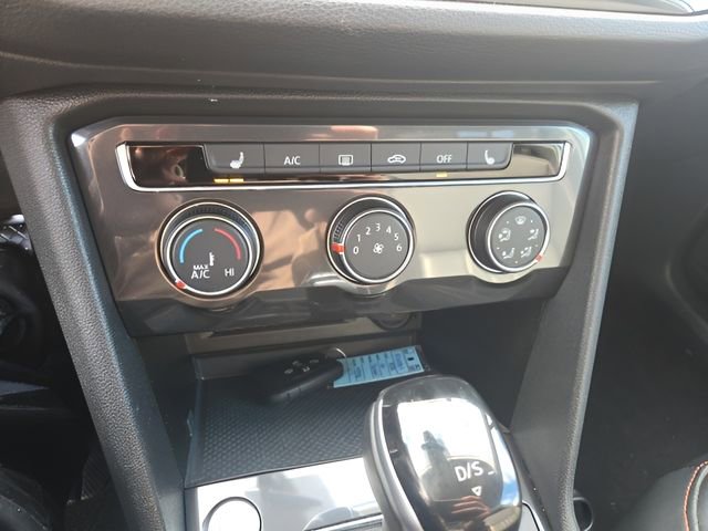 Used 2024 Volkswagen Tiguan Wolfsburg Edition image 18