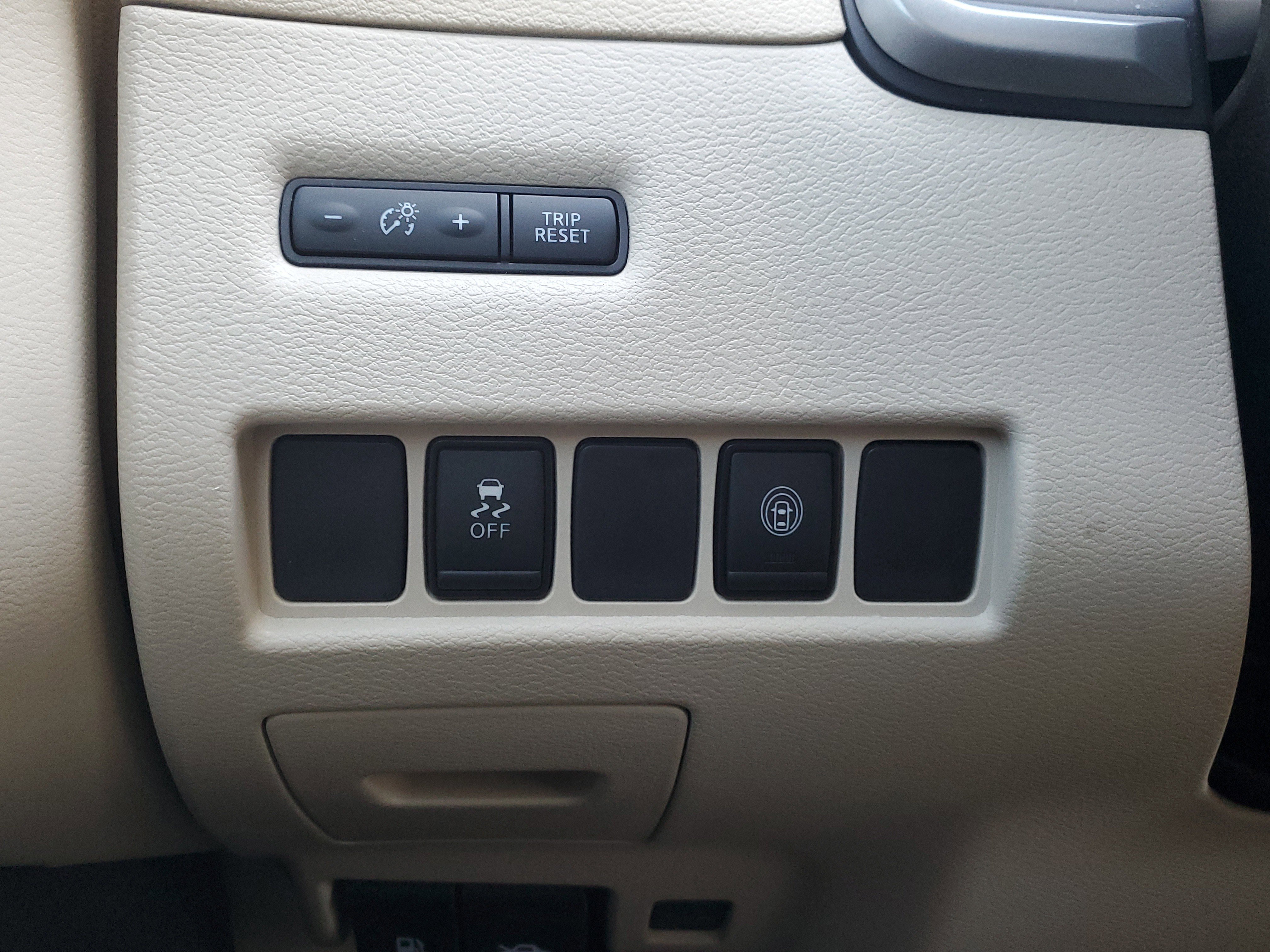 Certified 2023 Nissan Murano SV image 29