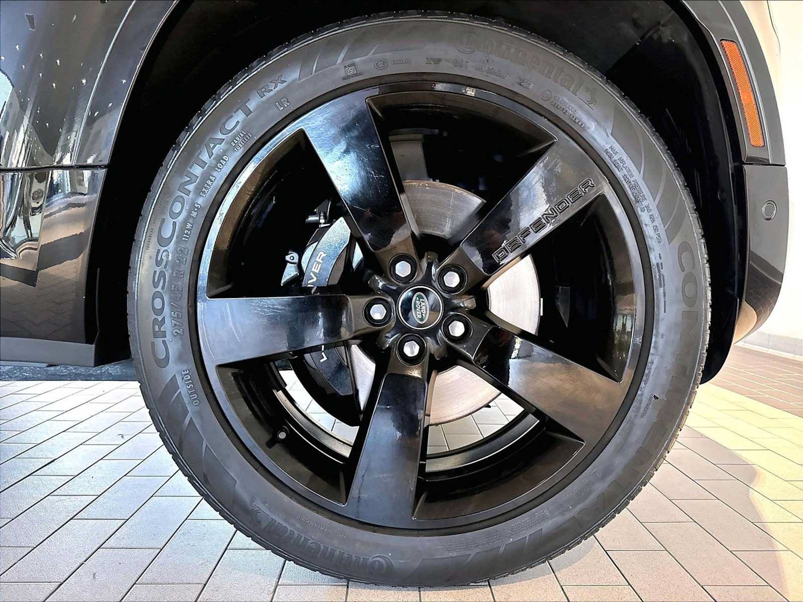 Used 2023 Land Rover Defender 90 V8 AWD/4WD image 14