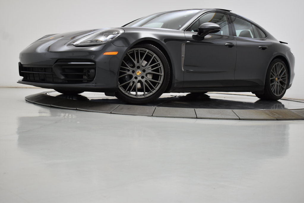 Used 2023 Porsche Panamera 4 Platinum Edition AWD/4WD image 8