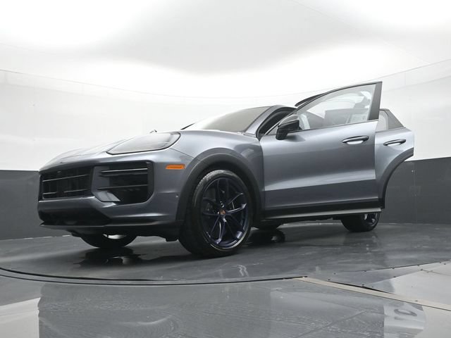 New 2026 Porsche Cayenne Turbo GT AWD/4WD image 31