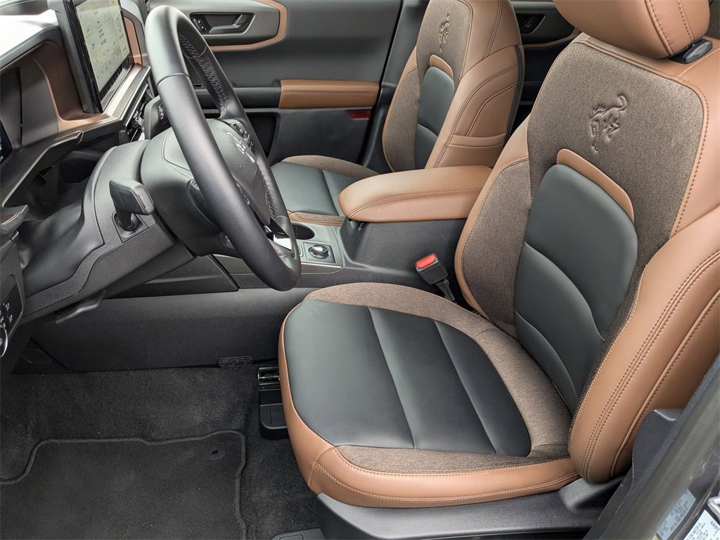 Used 2025 Ford Bronco Sport Outer Banks image 18