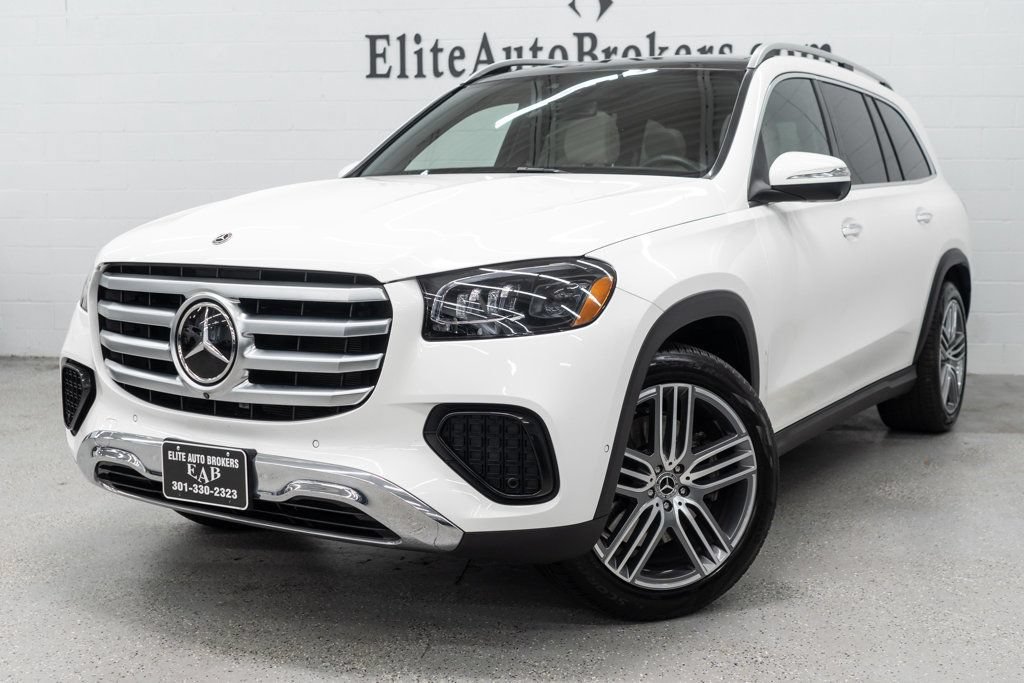 Used 2025 Mercedes-Benz GLS 450 4MATIC image 57